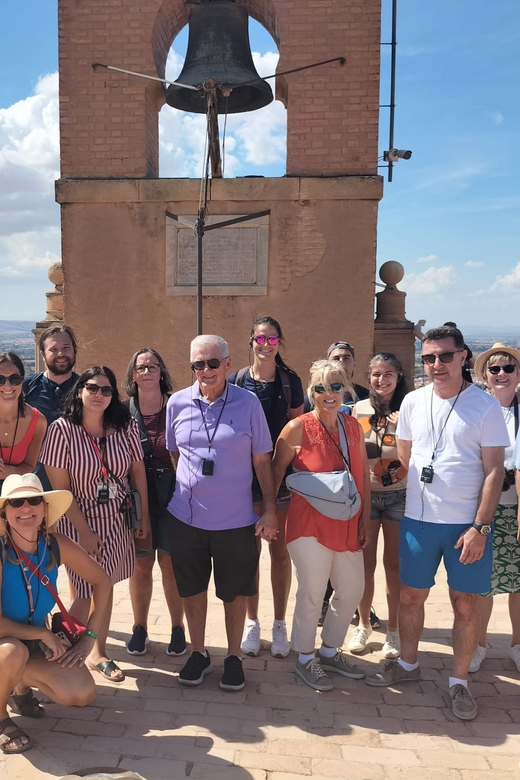 From Malaga: Day Trip to Alhambra by Bus with Entry Tickets - Key points to know before booking