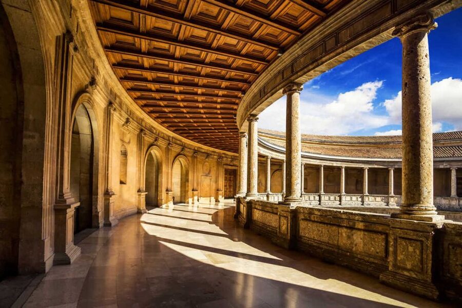 From Malaga: Granada Full-Day Trip with Alhambra - The Malaga meeting point and the long ride north