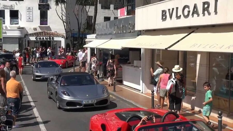 From Málaga: Marbella, Mijas y Puerto Banús Guided Tour - Mijas Pueblo: the prettiest stop