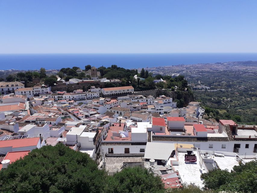 From Malaga or Costa del Sol: Mijas, Marbella & Puerto Banus - What $45 gets you