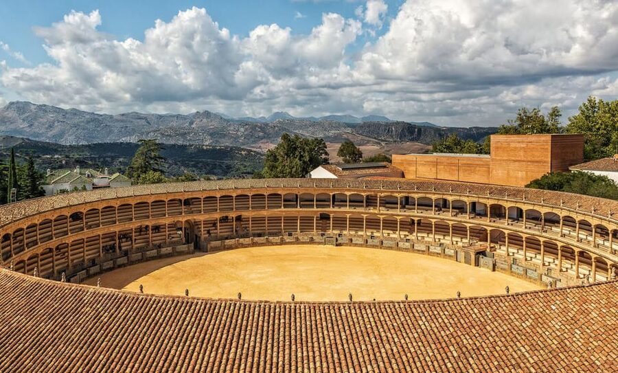 From Malaga or Marbella: Ronda Private Day Trip - Cuenca Gardens and time above the gorge