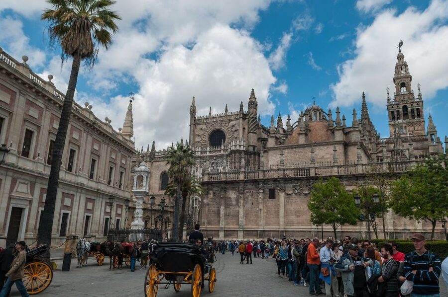 From Malaga: Private Seville, Alcazar and Cathedral Day Trip - Why this Malaga to Seville trip makes sense