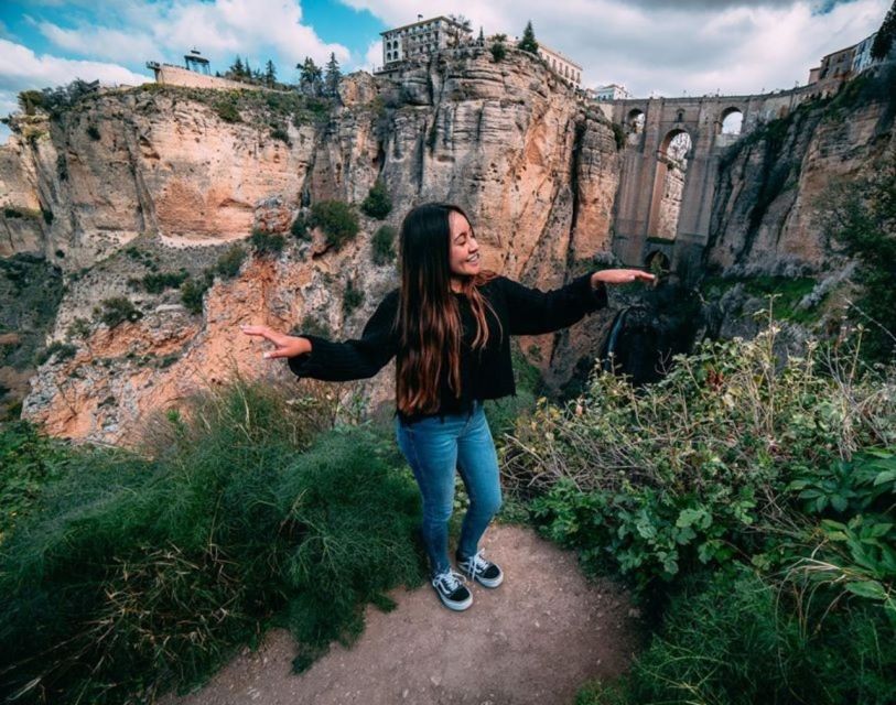 From Malaga: Ronda & Setenil de las Bodegas Guided Day Trip - Is $30 a good deal?