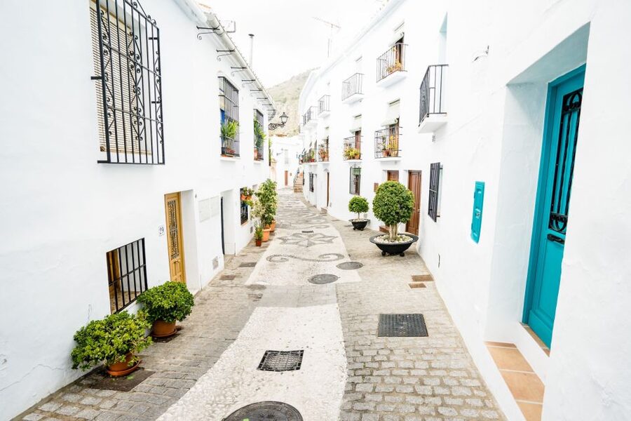 From Málaga: Skip-the-Line Nerja Cave and Frigiliana - Why pair Frigiliana with the Caves of Nerja?