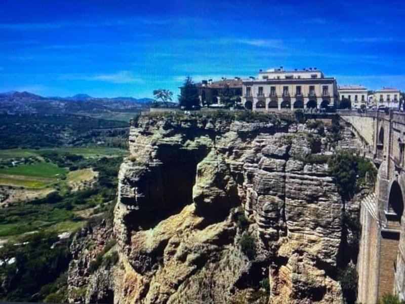 from Marbella, Estepona:Private tour Ronda incl. transfer,bullring,tapas - The road from Marbella or Estepona to Ronda