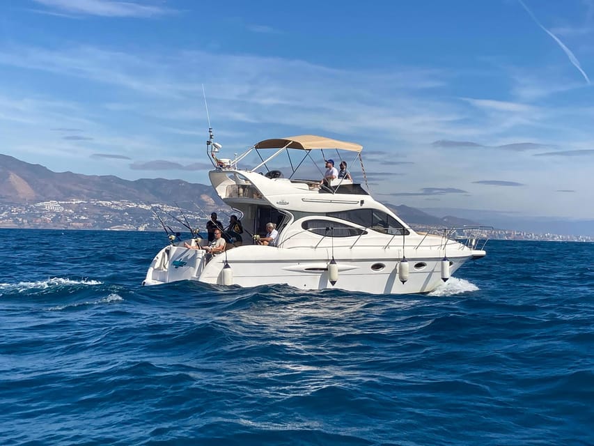 Fuengirola: 4h Trolling Fishing Trip with Snacks and Drinks - Leaving Puerto Deportivo Fuengirola at the right pace