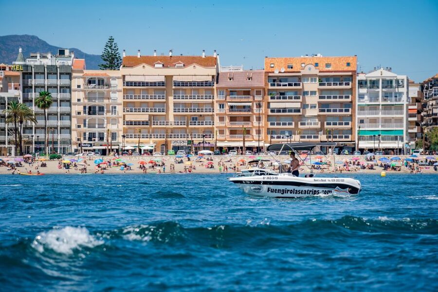 Fuengirola: Best Boat Rental without License - Swimming, shade, and simple onboard comforts