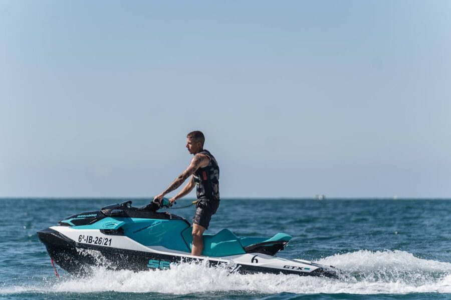Fuengirola: Best Jet Ski Rental - Staff, Safety, and the Level of Instruction
