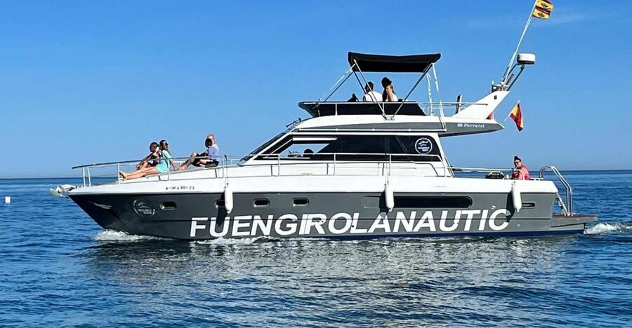 Fuengirola: Dolphin Spotting Tour - Searching for dolphins in natural surroundings