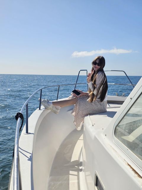 Fuengirola: Dolphin Watching Excursion with Refreshments - Two hours along the Costa del Sol