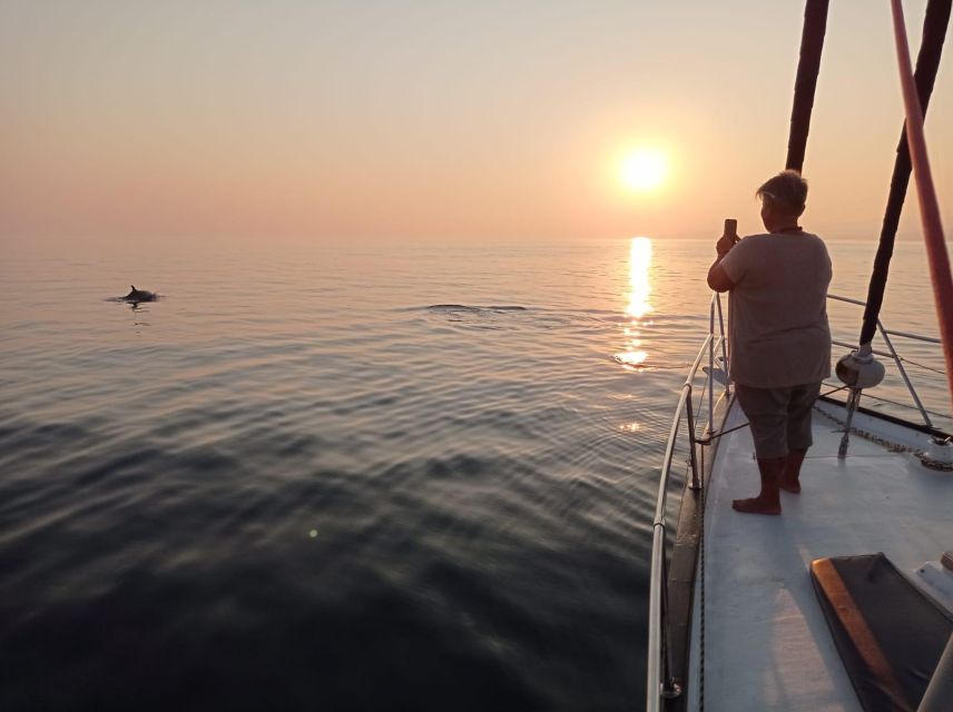 Fuengirola: Dolphin-Watching Sailing Tour with Drinks - Finding the boat at Fuengirola Marina