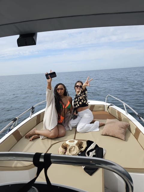 Fuengirola: Dolphin Watching Tour with Snacks and Drinks - Fishing for an extra €20