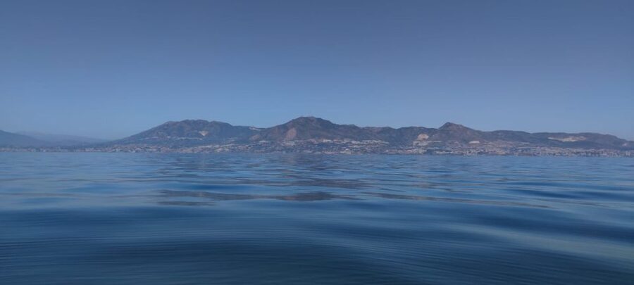 Fuengirola: Fantastic Dolphin Watching Yacht Tour with Drink - How the two hours are likely to feel