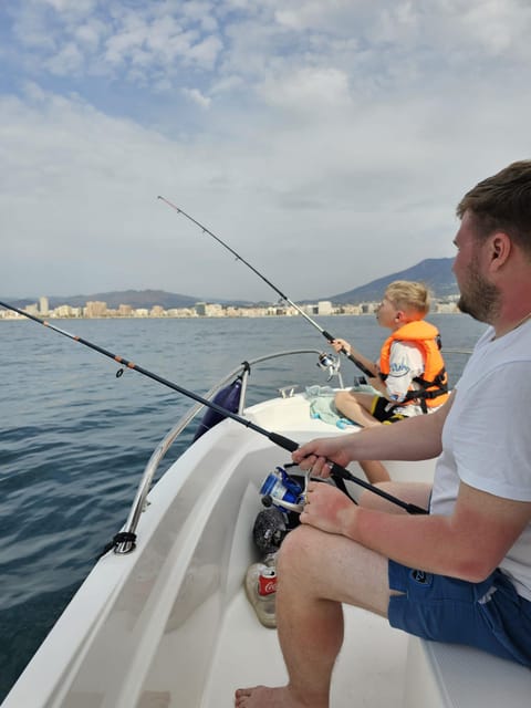 Fuengirola: Fishing Trip with Drinks and Gear - A closer look at the four-hour itinerary
