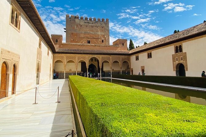 Full-Day Alhambra from Malaga: Choose Your Access & Pick Up Point - The Malaga pickup and the ride north