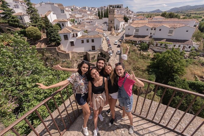 Full Day Guided Malaga Ronda Day Tour - Bus comfort, group size, and the meeting point