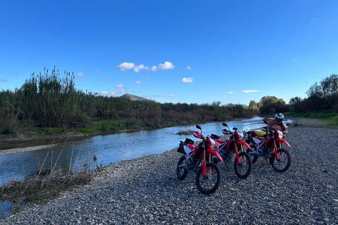 Full-Day Motorbike OFF ROAD Tour around Málaga - The Honda CRF motorcycles and what to expect