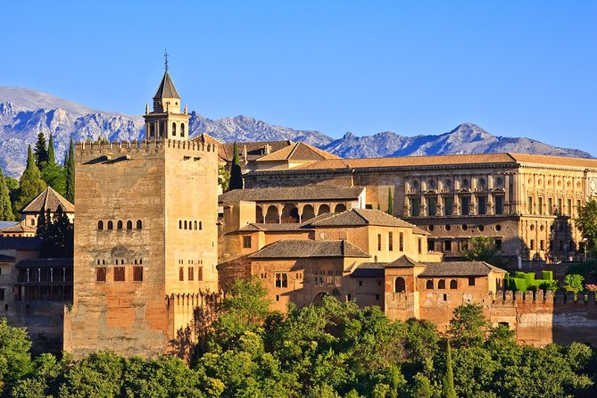 Granada Full Day Tour From Malaga - Generalife Gardens and the view toward Albaycin