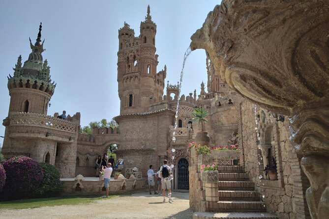 Guided tour of Castillo Colomares - A 40-minute visit with a clear rhythm