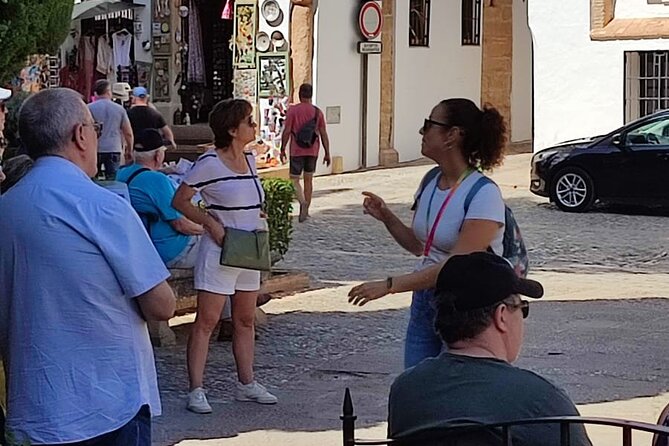 Guided tour of Ronda with an official guide - Ronda’s best views begin at Alameda del Tajo