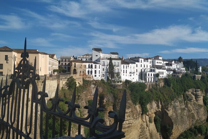Guided tour of Ronda with an official guide - Plaza Duquesa de Parcent and Santa María