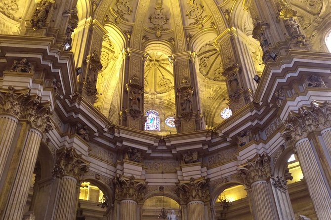 Guided visit to the Cathedral of Malaga and its surroundings - Why La Manquita makes a good starting point