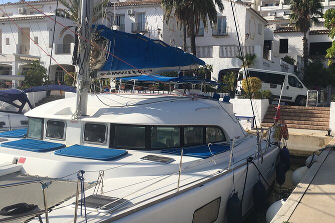 Half-Day Luxury Catamaran Sailing Cruise in Granada - What the four hours feel like