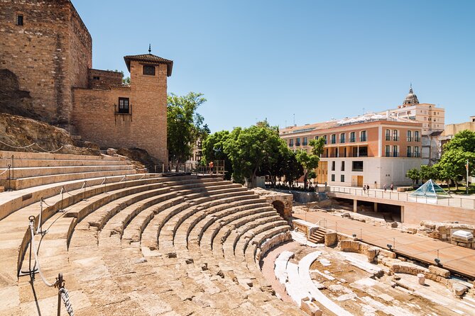 Half-Day Private Taxi Tour to Malaga Historic Center - La Malagueta beach: a quick look at the coast