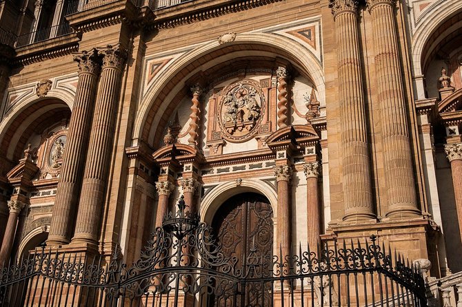 Historical Centre and Cathedral of Málaga - Who will enjoy this Málaga walk?
