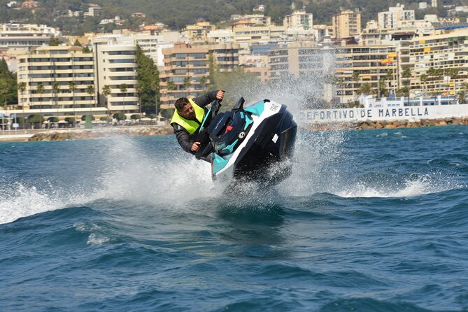 JET SKI TOUR Experience 1 Hour. - Key points at a glance