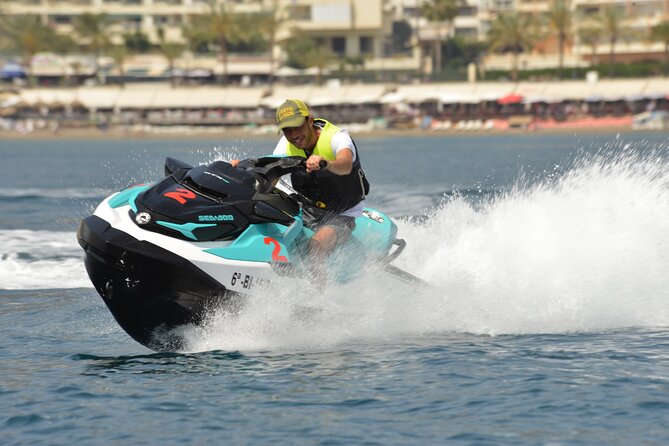 JET SKI TOUR experience in Marbella 30 MINUTES - Getting a first lesson without a license