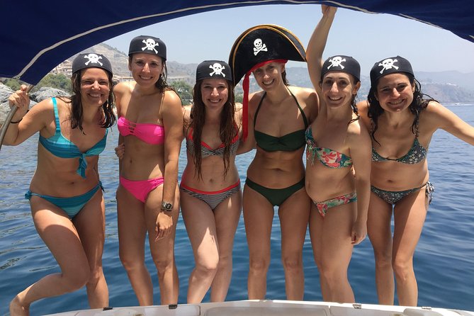 Luxury Yatch trips + Open Bar + Tapas + Paddle Surf + Snorkel - Weather, cancellations, and practical planning