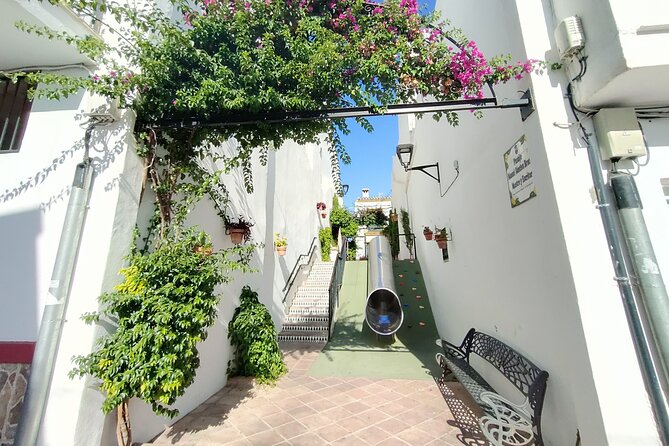 Magic Blocks in Estepona: Quest Experience - Starting at Plaza de las Flores