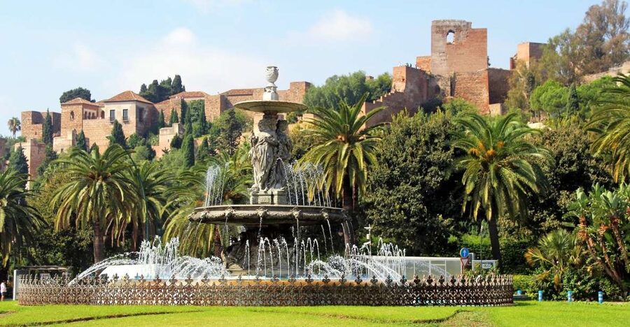 Málaga: 3-Hour Complete Walking Tour with Tickets - The Alcazaba is the main event