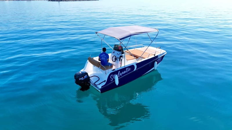 Malaga: 5-Seater Speedboat Boat Rental Without a License - Why the private format is worth considering