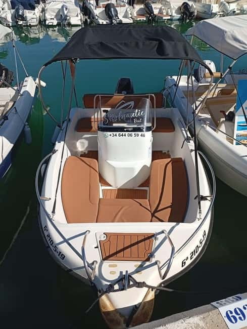 Malaga: 5-Seater Speedboat Boat Rental Without a License - Should you book this boat rental?