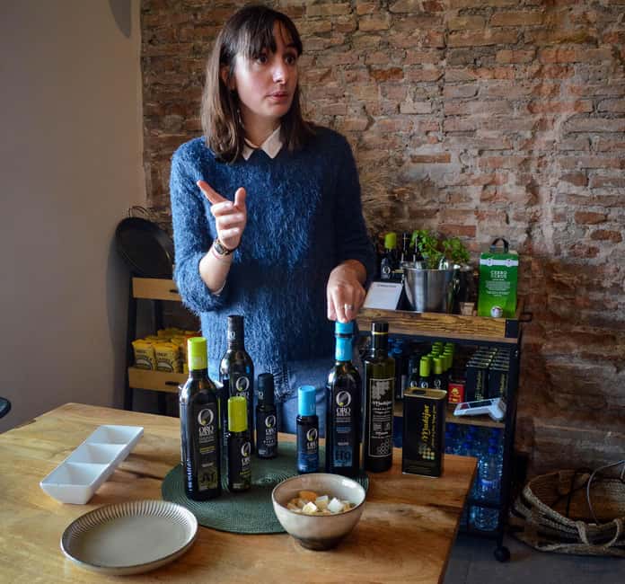 Malaga: Authentic Paella Cooking Class with Sangría - Preparing paella with a local chef