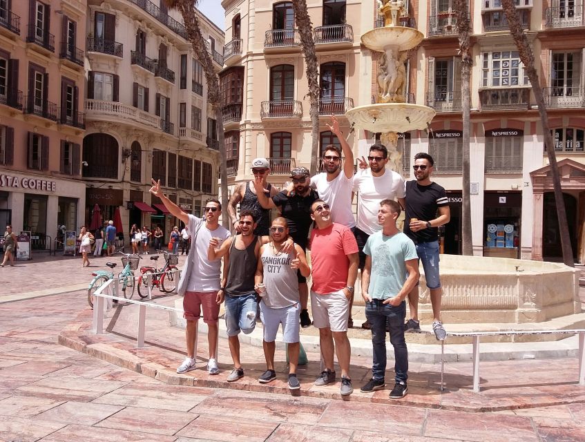 Malaga: Bachelorette Party Treasure Hunt - Who will enjoy this most?
