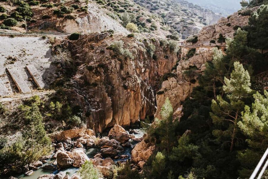 Málaga: Caminito del Rey and El Chorro Climbing Trip - Who should book this full day