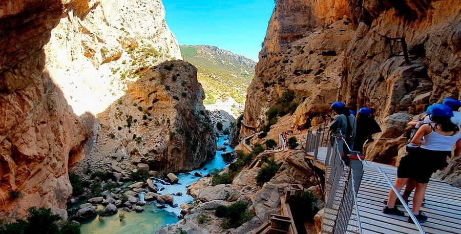 Málaga: Caminito del Rey Guided Tour with Transportation - The return to Málaga