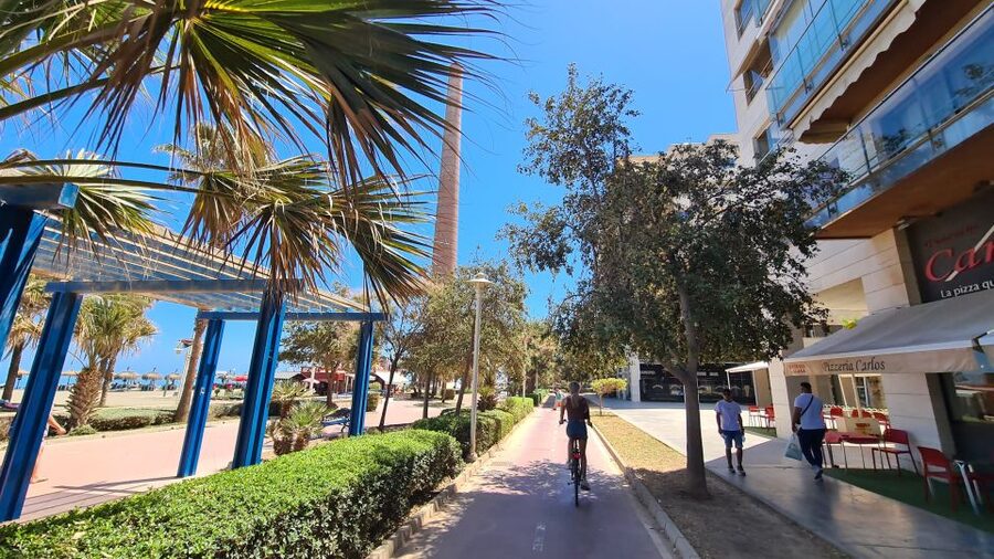 Malaga: City Bike Rental with Self-Guided Cycling Route - How much ground should you plan to cover?