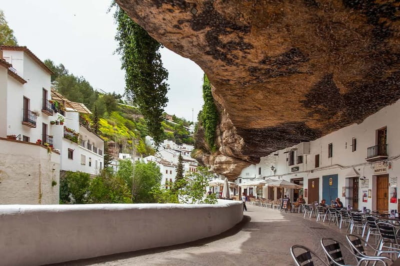Málaga & Costa del Sol: Ronda and Setenil de las Bodegas - Three and a half hours to make Ronda your own