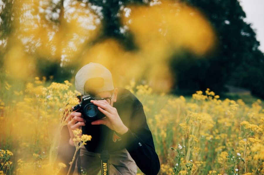 Málaga: Creative Urban Photography Workshop - Soho: colour, art, and useful street practice