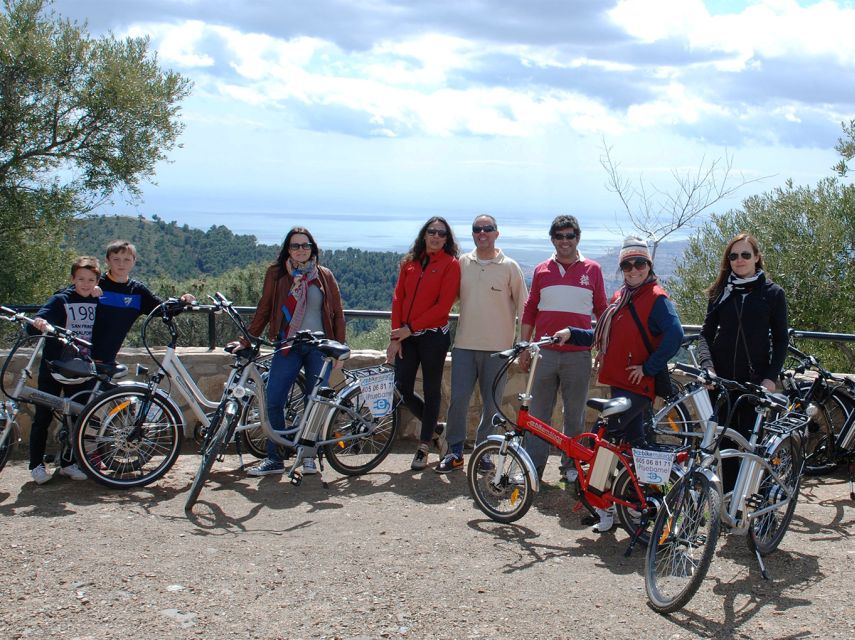 Málaga E-Bike Tour with Full Day Rental - Key points at a glance