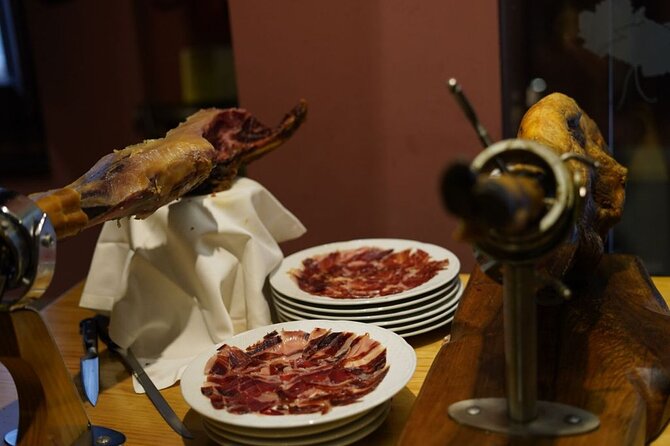 Málaga Evening Tapas Crawl Tour by Food Lover Tour - Is the $88.32 price fair?