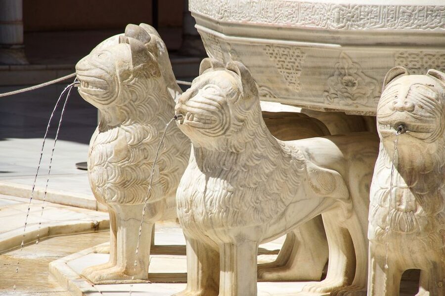 Malaga: Granada Day Trip with Alhambra, Palaces and Gardens - Is $111 a fair price?