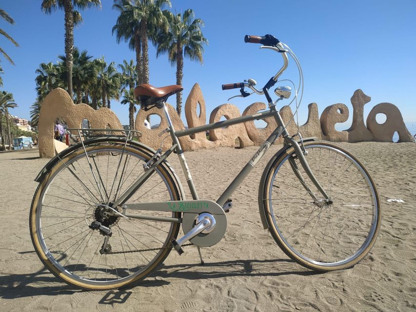 Malaga: Guided Bike Tour - Playa de La Malagueta and the beach ride