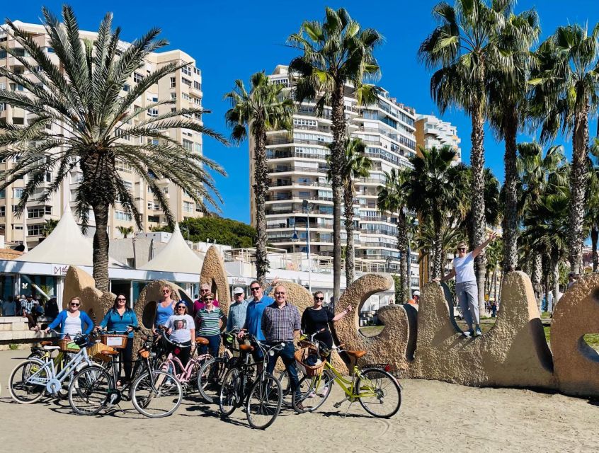 Malaga: Guided Bike Tour - What the guide adds to the ride