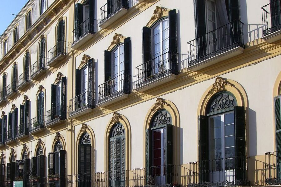 Malaga: Guided tour of Picasso's Birthplace Museum - Meeting at Plaza de la Merced