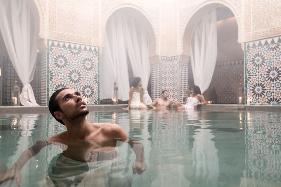 Malaga: Hammam Al Ándalus Entry Ticket with Massage - Small details that improve your visit